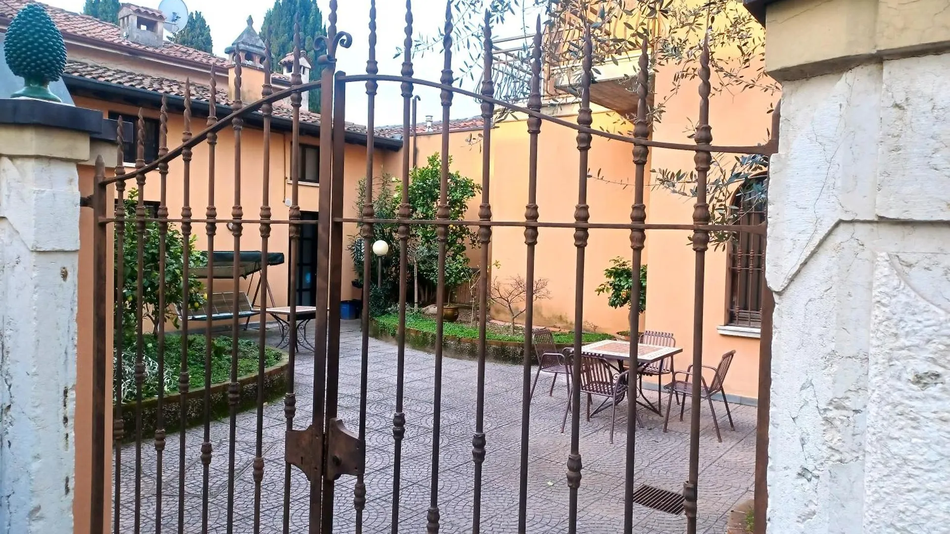 Gardalemonhouse Apartman Desenzano del Garda